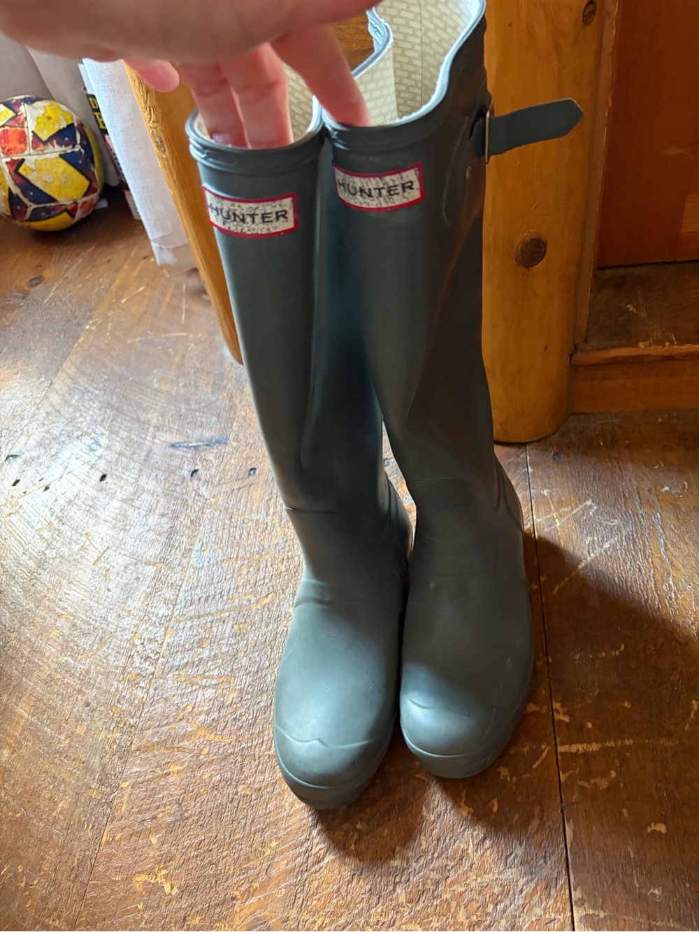 Hunter Women’s Gray Rain Boots size 8-8.5